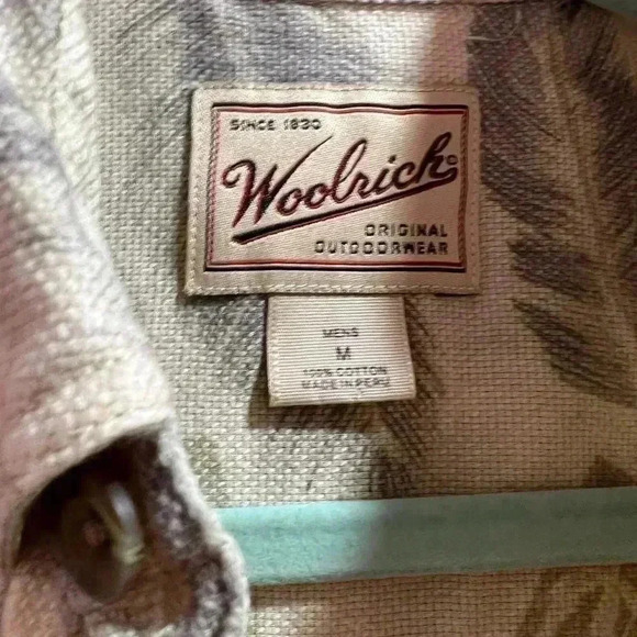 Woolrich Hawaiian Tropical Button Down Shirt Size Medium Mens - Picture 3 of 3